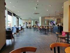 大堂-星巴克臻选(嘉兴海宁银泰城店)
