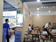 -王菊美食街·王菊面馆(总店)