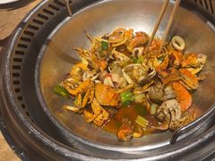 -七欣天香辣蟹火锅(上海银亿滨江店)