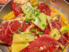 -叽叽扎扎烤肉场(生态城万达店)