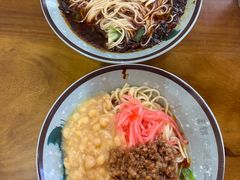 -阿依娘镇店豌杂面(三峡广场店)