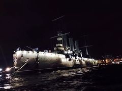 -阿芙乐尔号巡洋舰