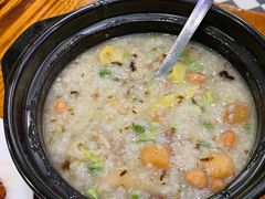 荔湾艇仔粥-澳门陈光记烧味饭店(南京德基广场店)