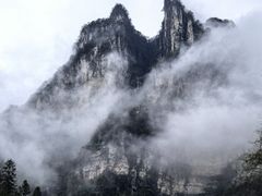 -鹿院坪生态旅游景区