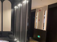 -万泊酒店(长沙五一广场国金中心店)