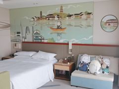 -苏州汇融广场假日酒店