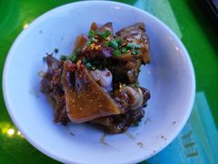 卤猪蹄-大碗厨(东风路店)