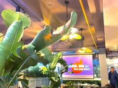 大堂-何师烧烤Pro ·江湖川菜·小龙虾·精酿(太古里旗舰店)