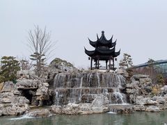-上海滴水湖皇冠假日酒店