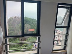 -黄山光明顶山庄