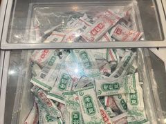-罗二娘·鲜切牛自助火锅(罗湖东门步行街店)