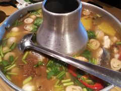 -大头虾越式风味餐厅(光明广场店)