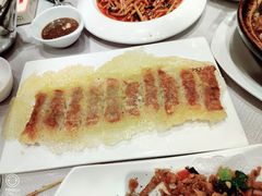 肉锅贴-老牌坊鲁菜名店(宽厚里店)