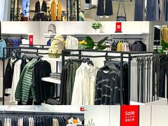 -首创奥特莱斯(西安店)