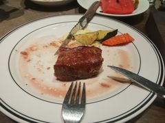 -食间牛排(重庆路万达店)