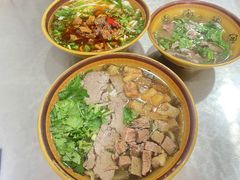 -花溪牛肉粉(八鸽岩店)
