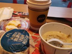 -麦当劳(杭州西湖银泰百货店)