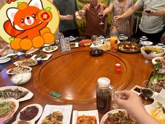 -壹号院音乐餐厅•烤全羊•新疆菜(浐灞店)