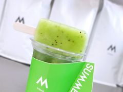 -M Stand(上海人民广场来福士店)