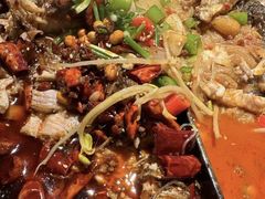 -鸣记脆皮烤鱼·海鲜烤鱼(三八广场店)