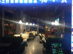 -杨小贤(东融国际影城店)
