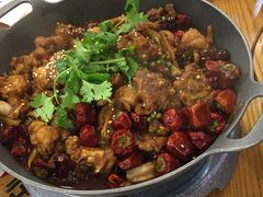 -鲁小三·大骨自助(金山总店)