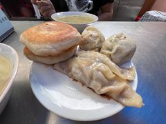 锅贴-老方子馅饼粥(台东店)