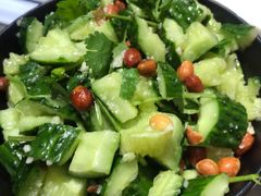 素拍黄瓜-鹤之乡·齐齐哈尔烤肉·非遗(秋涛路店)