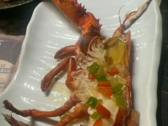 -雍容荟帝王蟹活龙虾展台自助(IFS黑金店)