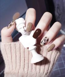 -悦指间美甲美睫