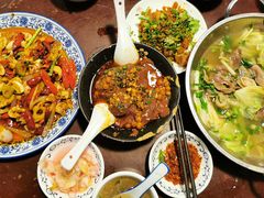 翘脚牛肉汤小锅-冯四孃跷脚牛肉·非物质文化遗产店