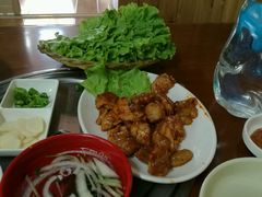 -亲昵春川鸡排(韩国美食街店)