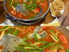 -亮欢寨酸汤鱼(沙冲路店)