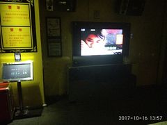 -百威KTV(恒福路店)