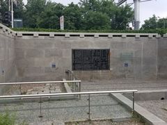 -皇城根遗址公园-东安门遗址