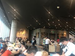 -星巴克臻选(湖滨道店)