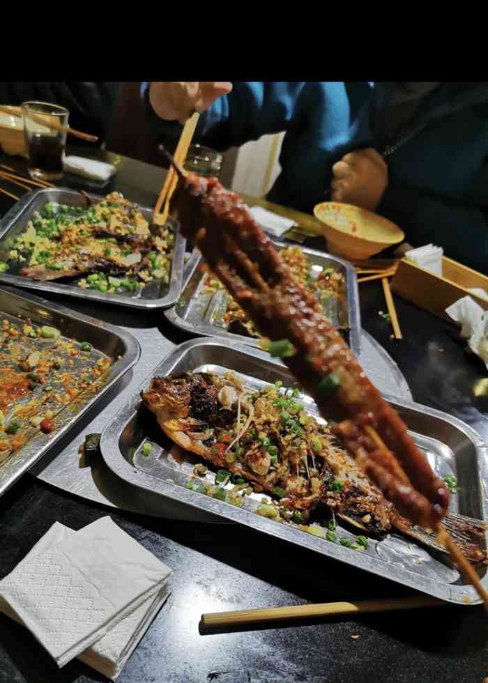 自贡特色烧烤-"这一路走来康定的新都桥那一晚也是高反的严.