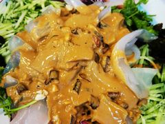 -鑫渔港海鲜本地菜·山海关浑锅(东戴河店)