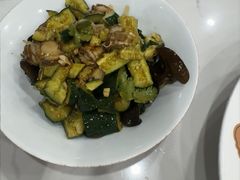 -小郭私房菜·海肠捞饭店(学士街店)