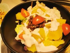 黄桃黄桃沙拉-猪啊牛呀羊啊铜盘烤肉(正大广场店)