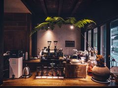 大堂-Metal hands·铁手咖啡