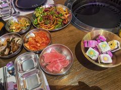 -香猪坊韩国烤肉专属门店(魏公村店)