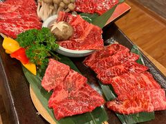 -炼火烤肉店