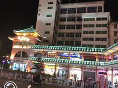 -市中心风采楼步行街