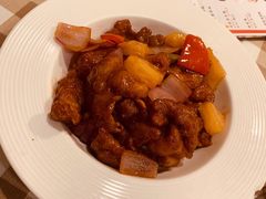 w菠萝咕咾肉-新大咀港式茶餐厅(宝山万达店)