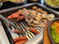 -臻牛烤肉