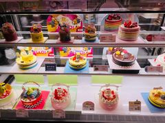 -巴黎贝甜(大宁国际商业广场店)