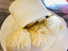 猪肉三鲜包子-天兴居(鲜鱼口街店)