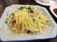 -临街徽菜馆·正宗黄山味