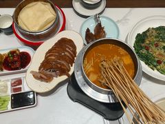 -梅利汴京烤鸭•开封豫菜地标店(东司门店)
